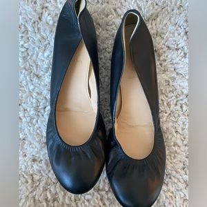 J CREW FLATS